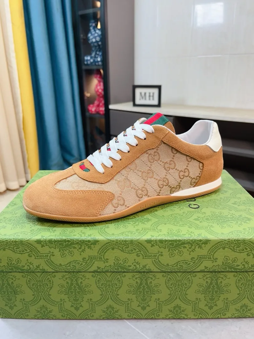 Men's shoes 💰458🌹🌹[GUCCI] Gucci's new lace-up casual men's shoes are on the market first, and the materials and workmanship are superior to all versions on the market. The highest quality shipped first-layer cowhide with imported original perforated materials➕Genuine leather lining, privately molded soft outsole, high foot comfort, imported special materials highlight the brand's unique charm, high-end customization 38-44